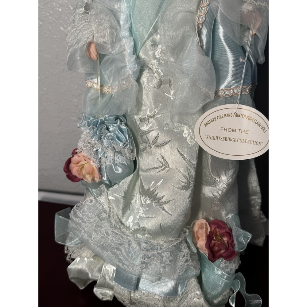 Knightsbridge Collection Fine Bisque Genuine Porcelain Doll D278 Judith 1 of 5k - Picture 3 of 13